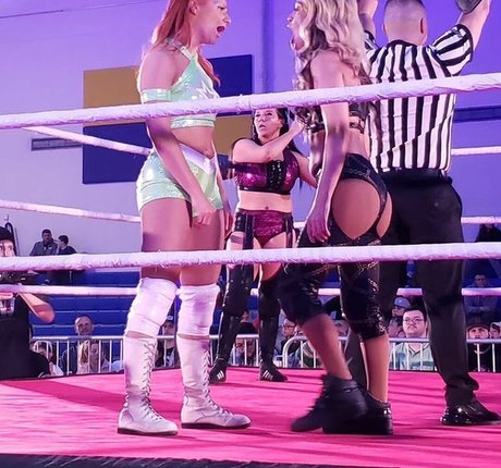 mother daughter onlyfans hot porn picture