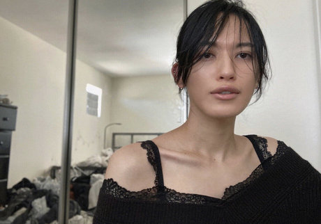 deathlooming sexy actress photo