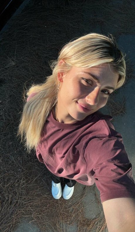 cumshot onlyfans free nude photos