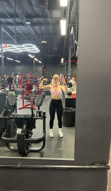 social media influencer onlyfans porno pics