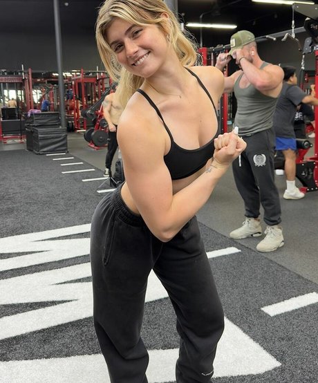 skinny big ass onlyfans naked galleries