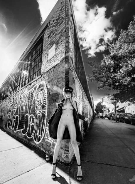 Riley Anne pornstar high quality img