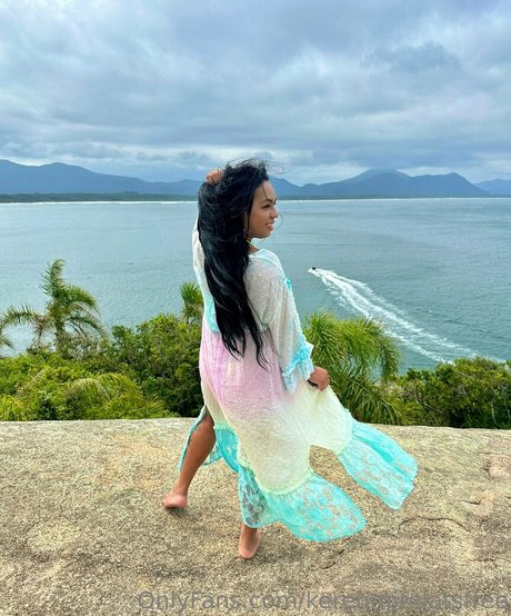 kerenmirelatsfree top actress pics