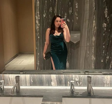 Swell Entertainment pornstar exclusive img