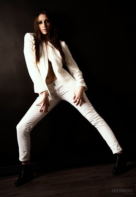 CrystAAHHL porn actress images