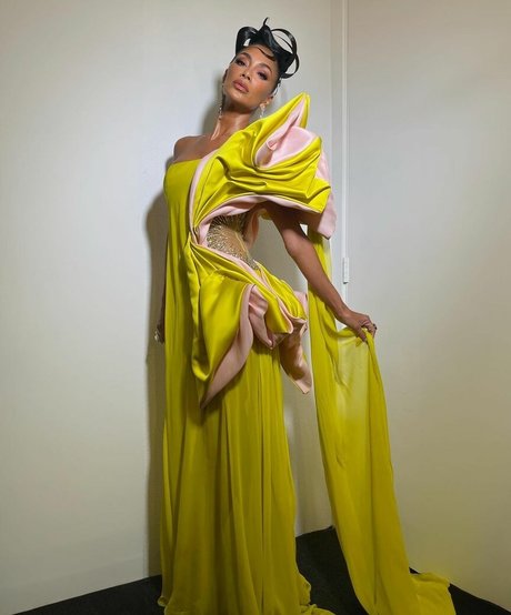 leather leggings onlyfans naked picture