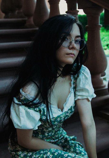 youkaichan sexy actress pics