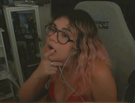 Tiffany Lockheart star naked photo