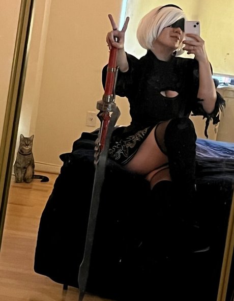 Tiffany Lockheart hot actress images