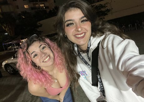 Tiffany Lockheart model naked images