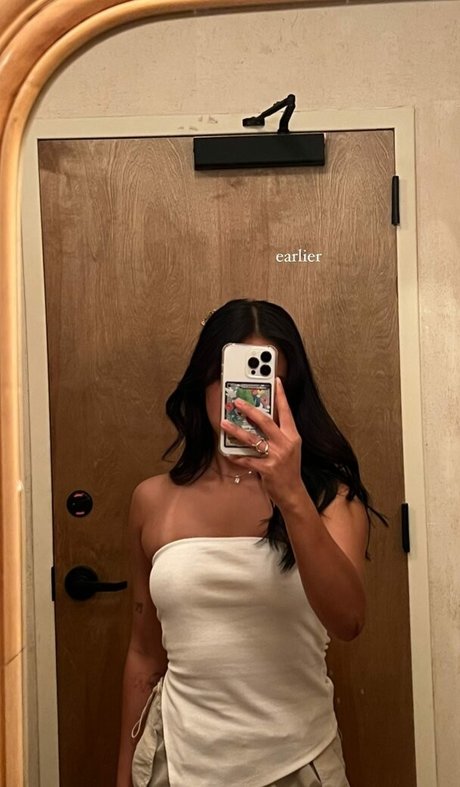 asian top onlyfans pornographic photo