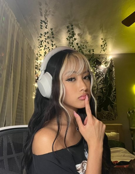 Gabby hua star best pictures