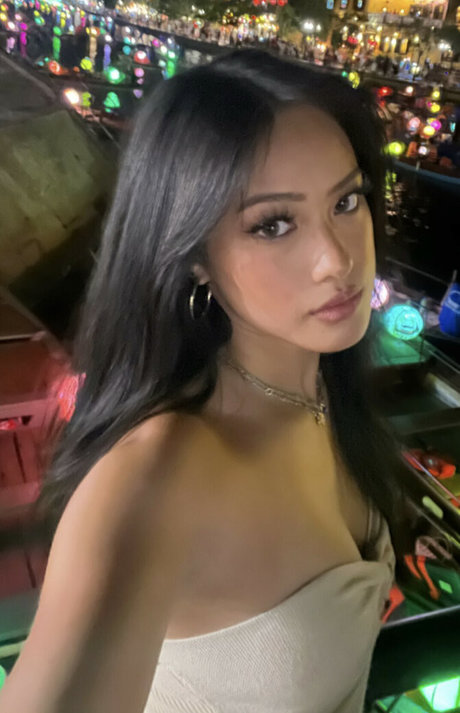 Gabby hua nudes model photos