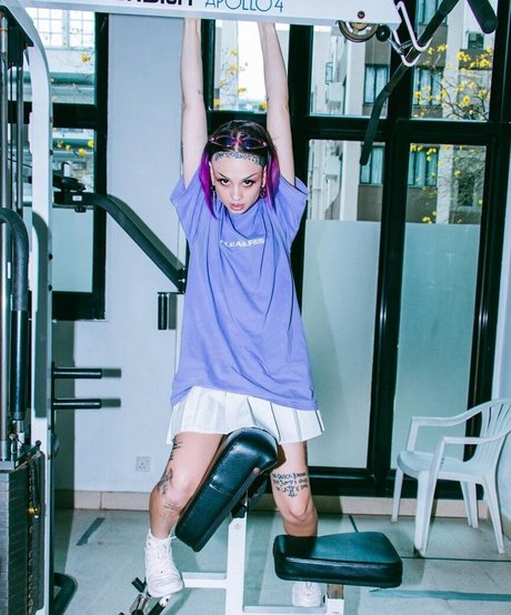 Zheani Sparkes hot actress image