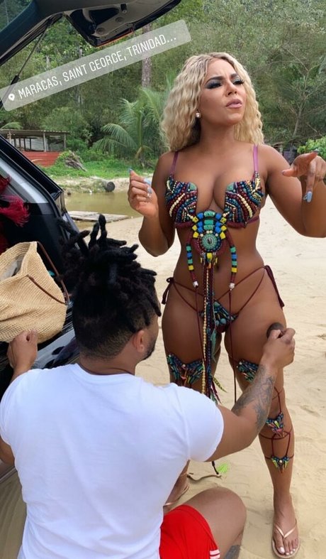 Ashanti exclusive star gallery