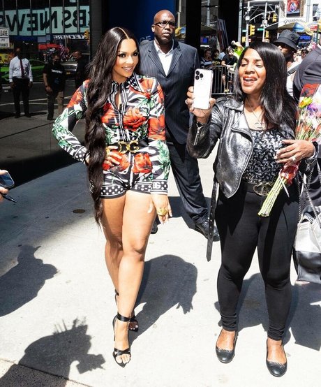 Ashanti sexy pornstar photos