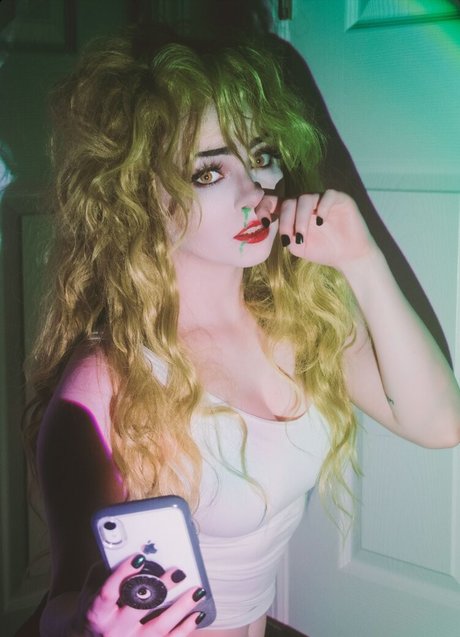 Stellalasaurus erotic model photos