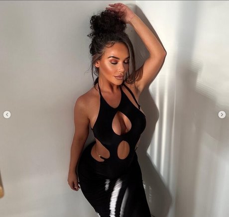 Chelsea Healey pornstar nudes pic