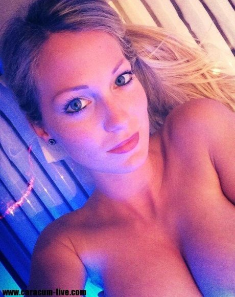 CaraCum star images