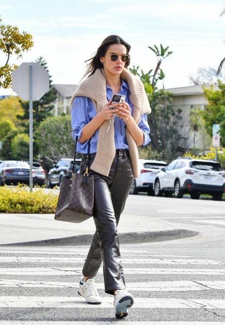 asian yoga onlyfans art porn photo