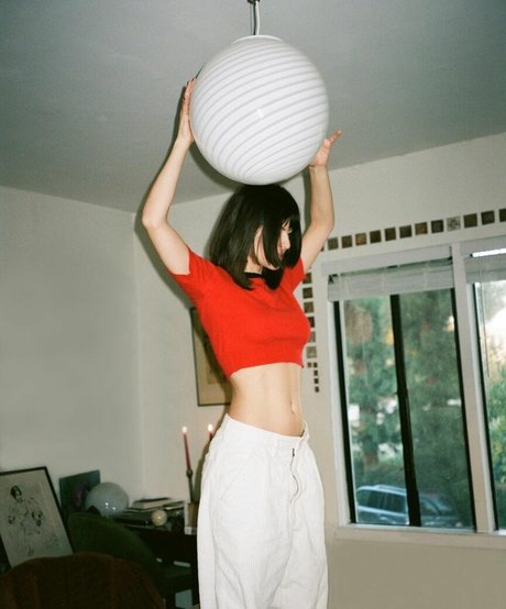 Maria Zardoya high quality star image