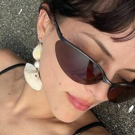 asian feet onlyfans naked image