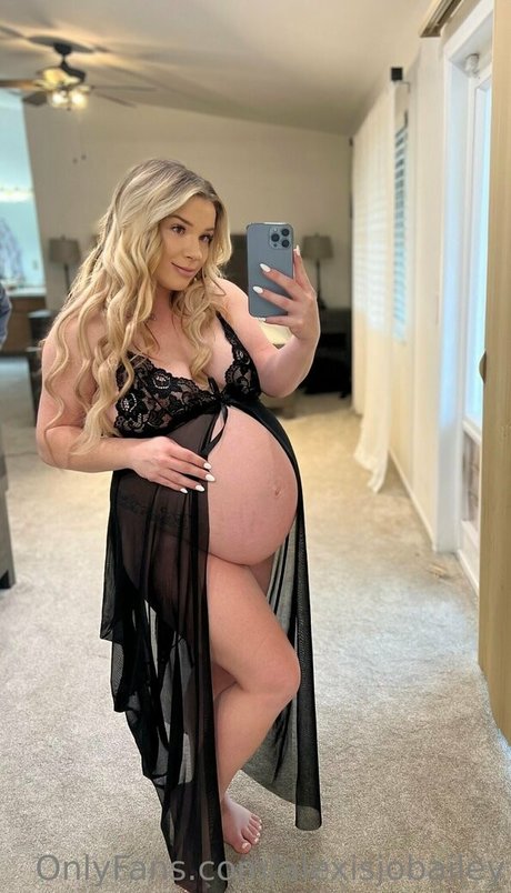 alexisjobailey pretty actress images