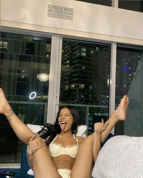 brown onlyfans free pic