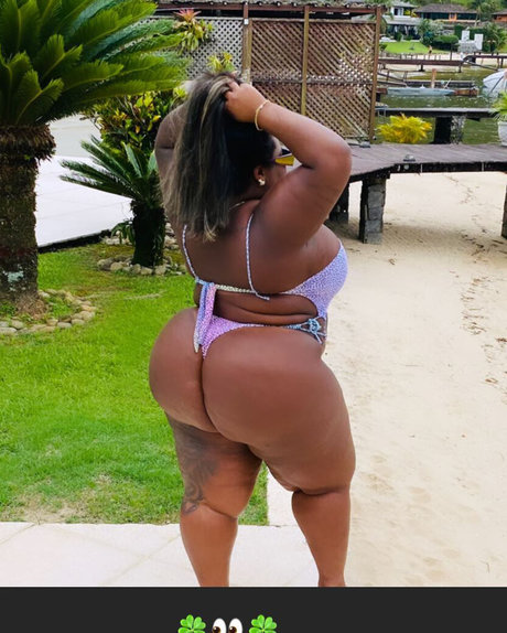 Jojo Todynho xxx model galleries