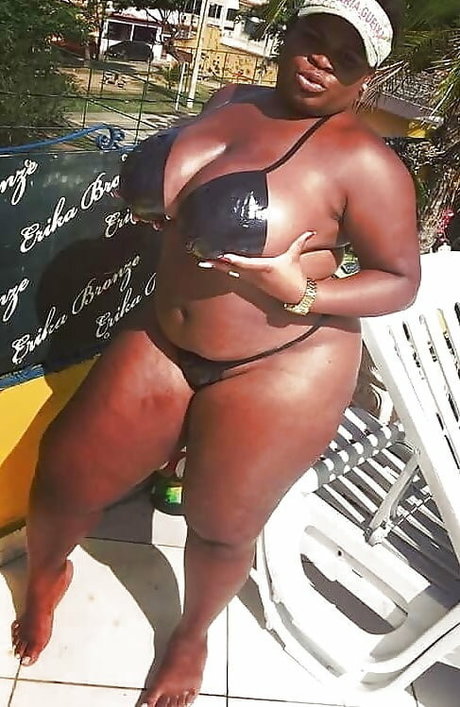 Jojo Todynho porn model images