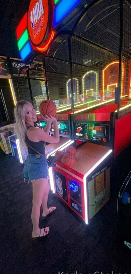 thick ass onlyfans free photo