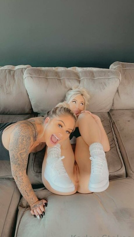 karleystokes adult model photos