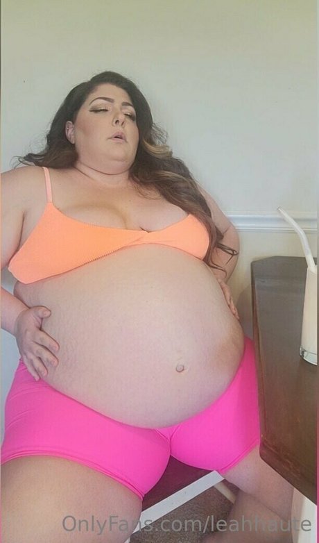 leahhaute star beautiful image