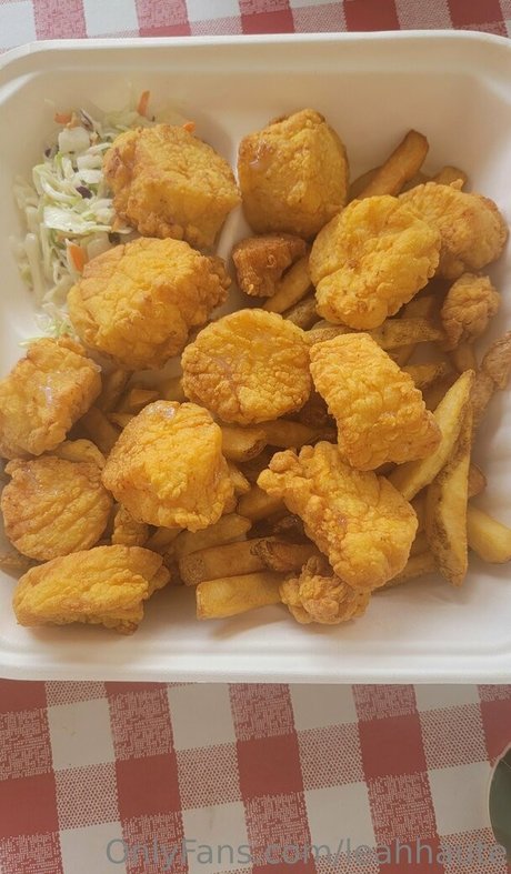 leahhaute star naked pictures