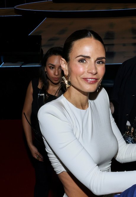 Jordana Brewster pornstar nudes images