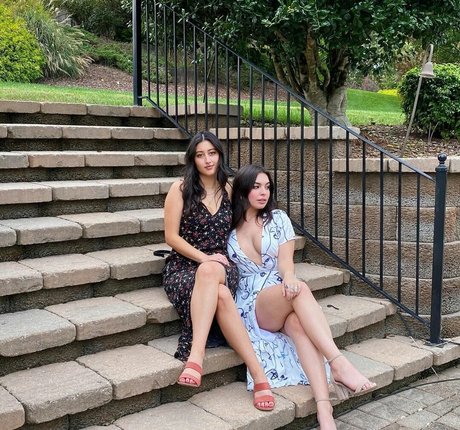 gloryhole princess onlyfans art nude gallery