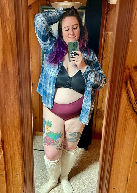 naughtynyxiefree star xxx pic