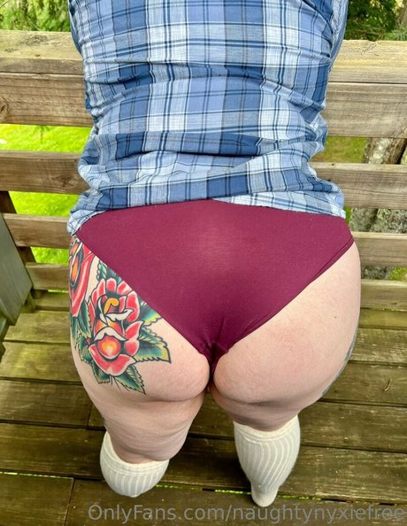 naughtynyxiefree beautiful pornstar images