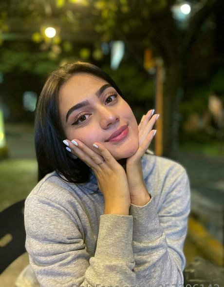 karina fernandez naked star img