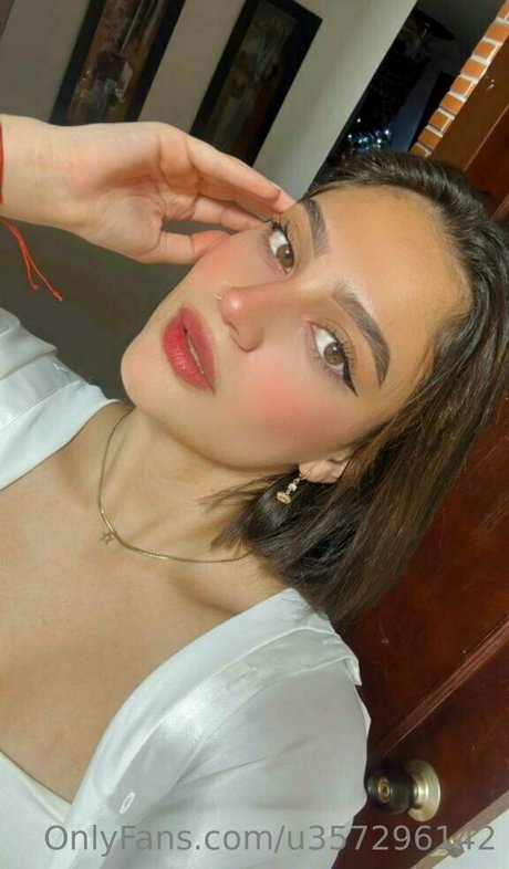 karina fernandez star sexy photos