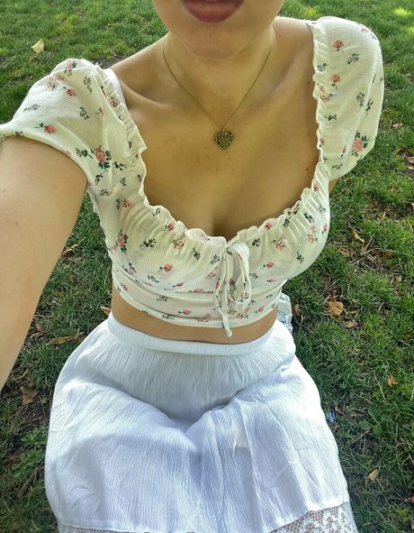 milanaasuna sex model photos