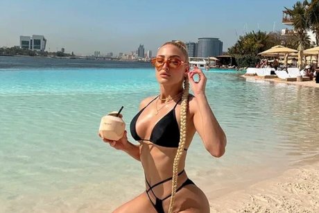 j touni pornstar beautiful pictures