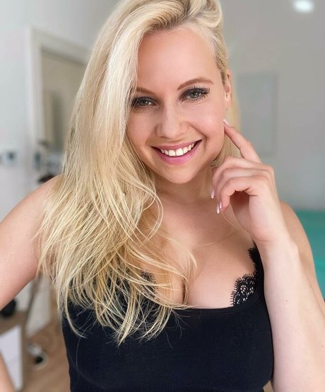 milf yoga onlyfans hot porn pic