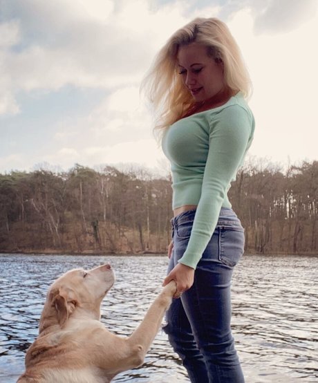 bukkake onlyfans naked picture