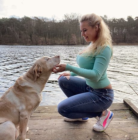 Steffi Landerer pornstar hot images