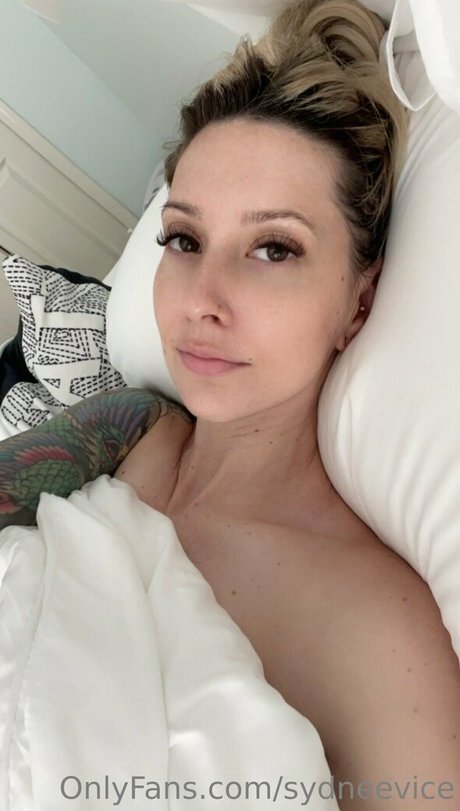 sydneevice pornstar hd pics
