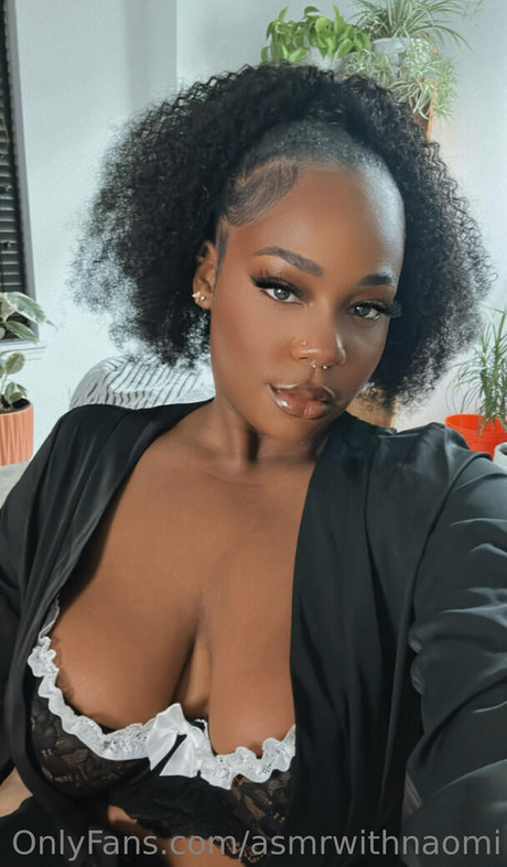 asmrwithnaomi sexy pornstar images