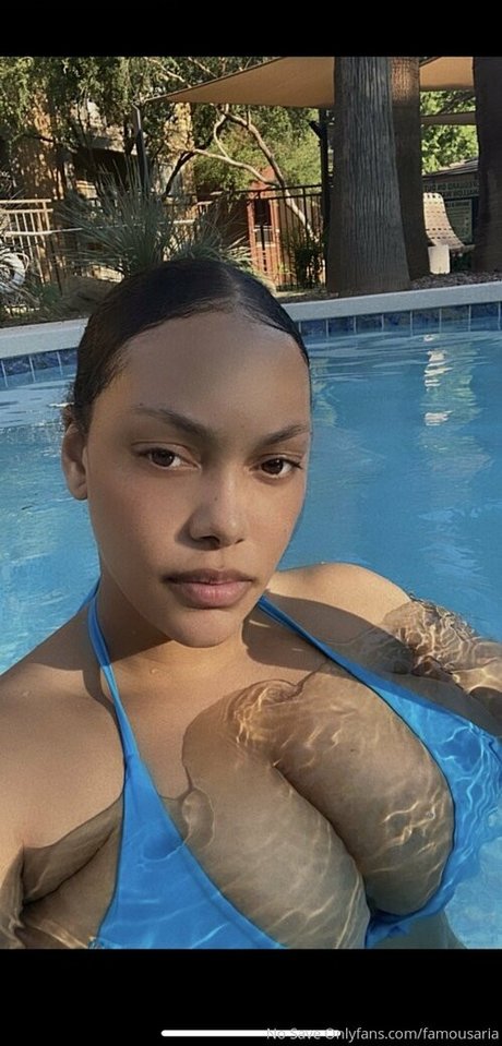 famousaria star perfect photo