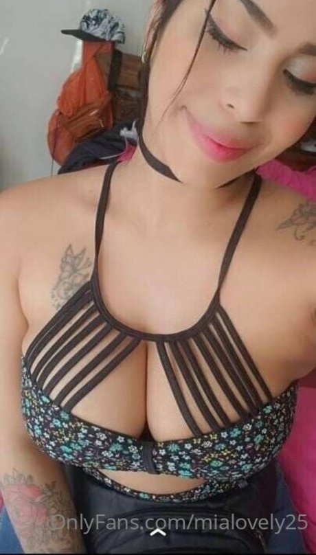 mialovely25 actress photos