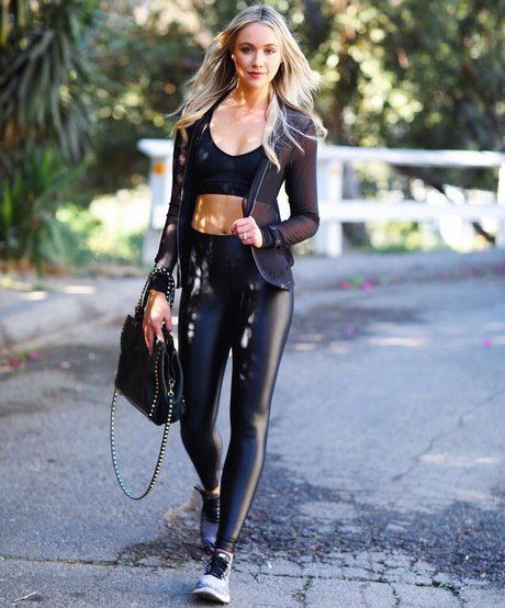 japanese teen onlyfans sexy nude images